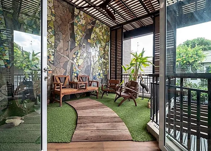 Miq Rama9 _villa 3br In City/jodd Fair/mrt/65”tv 酒店