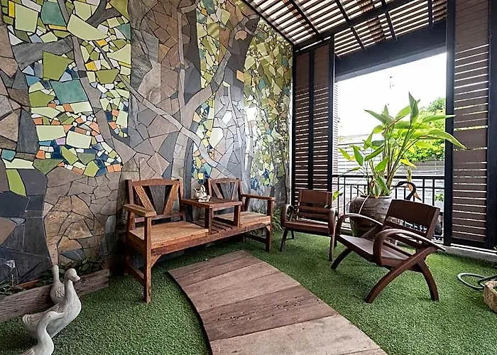 Miq Rama9 _villa 3br In City/jodd Fair/mrt/65”tv 酒店