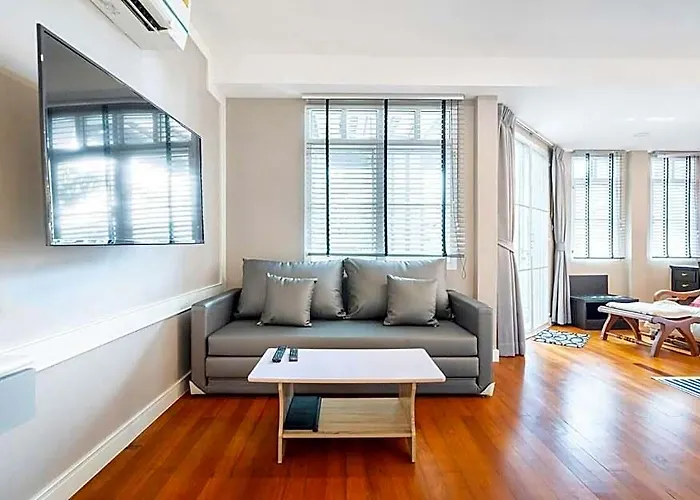 Miq Rama9 _villa 3br In City/jodd Fair/mrt/65”tv 2*