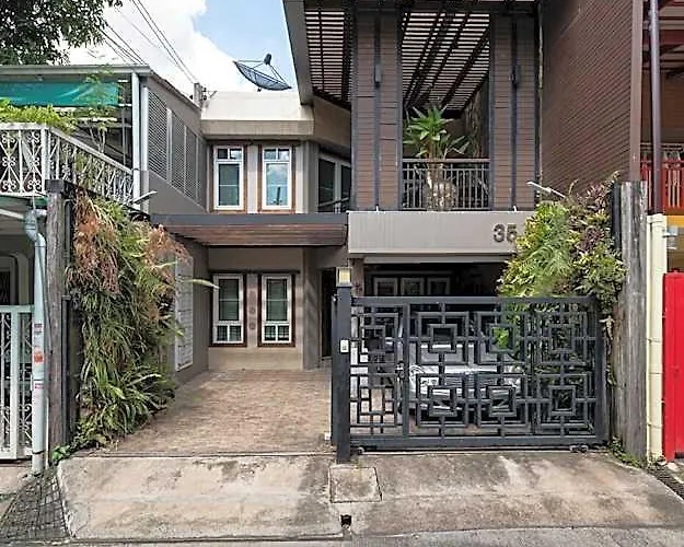 Miq Rama9 _villa 3br In City/jodd Fair/mrt/65”tv 2*